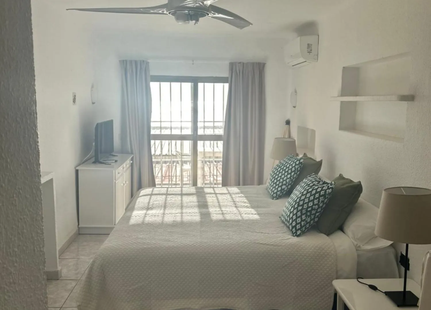 Apartamentos Casa Blanca Torremolinos